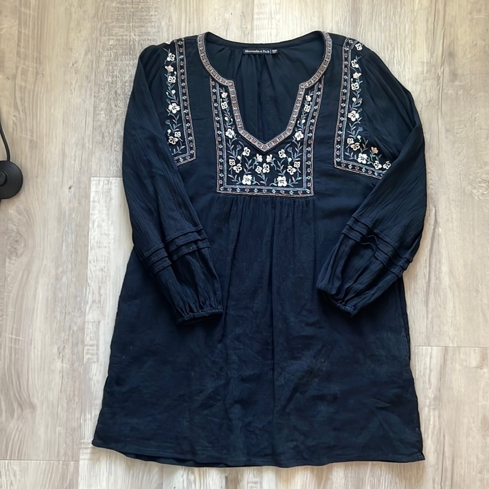 Abercrombie & Fitch Boho Blue Floral Embroidered Long Sleeve Blouse XS